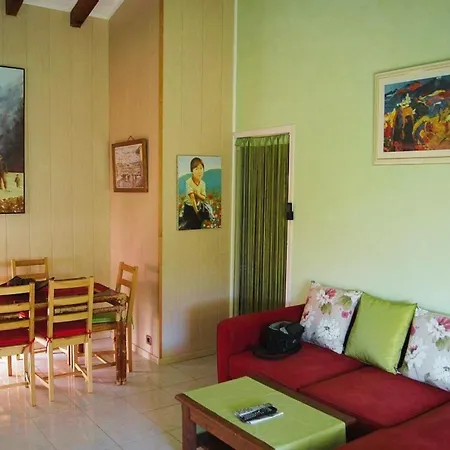 Rose Corse - Grand Etage Vue Valinco 4 Pers